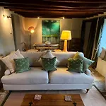 Meadow View Cottage