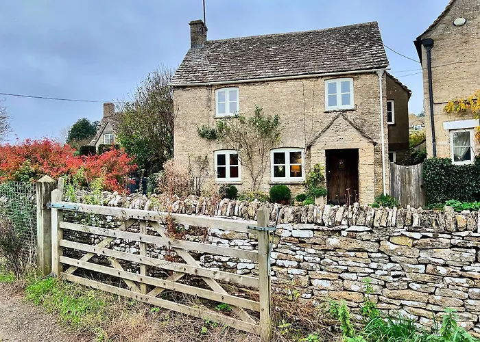 Meadow View Cottage