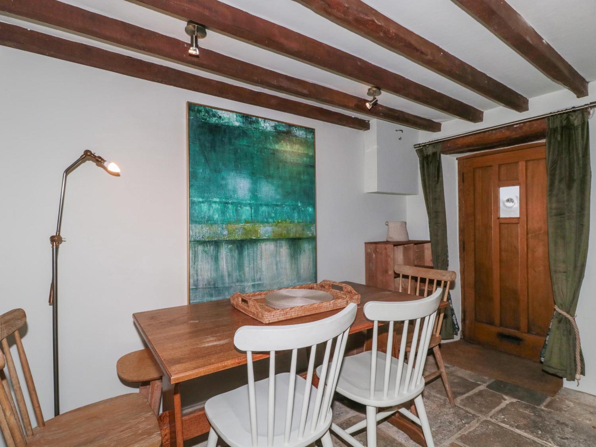 Meadow View * Cheltenham